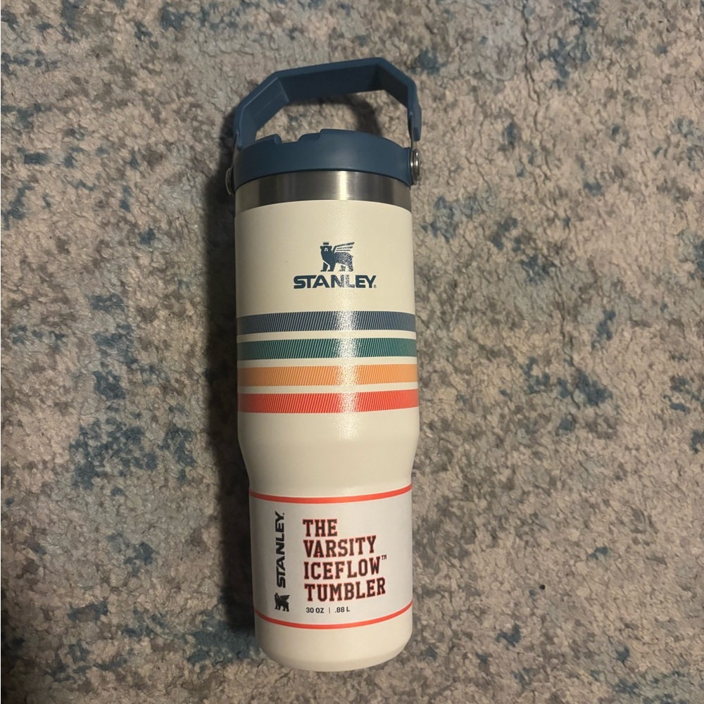 NWT Stanley 30oz varsity iceflow tumbler